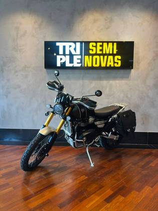 TRIUMPH BONNEVILLE SCRAMBLER 1200 XE TRIUMPH BONNEVILLE SCRAMBLER 1200 XE